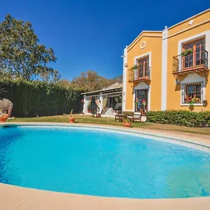 https://villa-caravane.1costadelsol.com