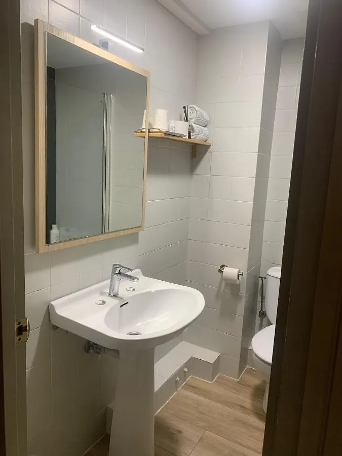 Hostal Torras Sant Hilari Sacalm 0*,
